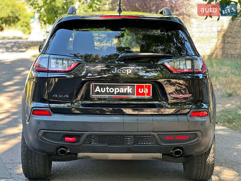 Внедорожник / Кроссовер Jeep Cherokee 2018 в Одессе