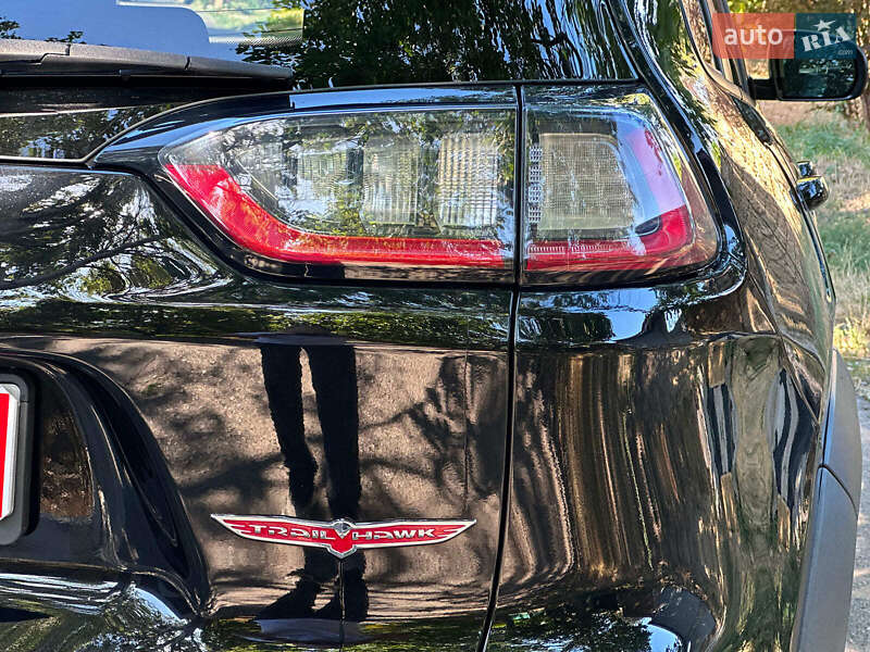 Внедорожник / Кроссовер Jeep Cherokee 2018 в Одессе
