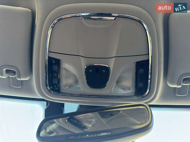 Позашляховик / Кросовер Jeep Cherokee 2019 в Києві