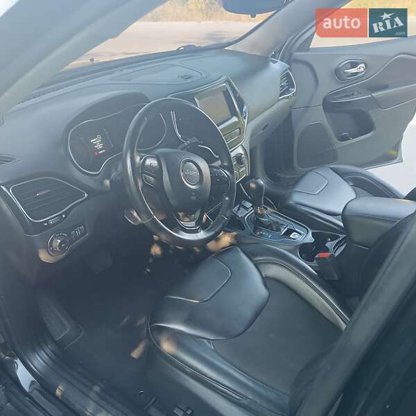 Внедорожник / Кроссовер Jeep Cherokee 2021 в Ивано-Франковске фото 11 Внедорожник / Кроссовер Jeep Cherokee 2021 в Ивано-Франковске