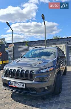Внедорожник / Кроссовер Jeep Cherokee 2016 в Харькове
