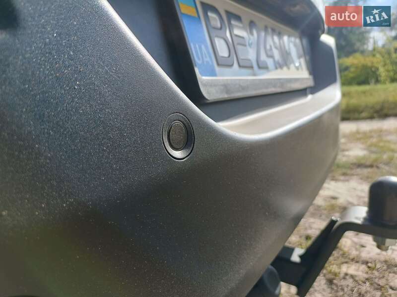 Позашляховик / Кросовер Jeep Cherokee 2014 в Сумах фото 7 Позашляховик / Кросовер Jeep Cherokee 2014 в Сумах