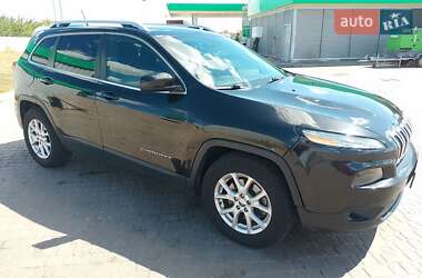 Внедорожник / Кроссовер Jeep Cherokee 2014 в 