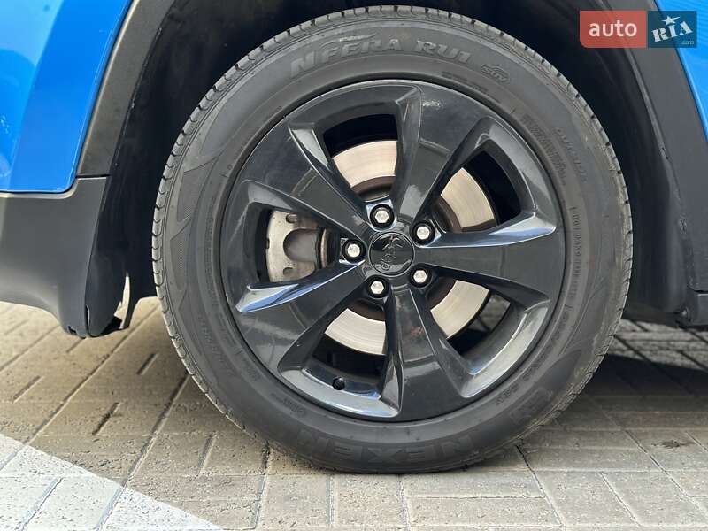 Позашляховик / Кросовер Jeep Cherokee 2017 в Києві фото 6 Позашляховик / Кросовер Jeep Cherokee 2017 в Києві