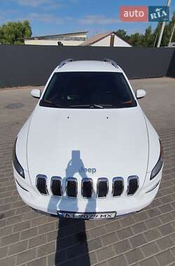 Внедорожник / Кроссовер Jeep Cherokee 2016 в 
