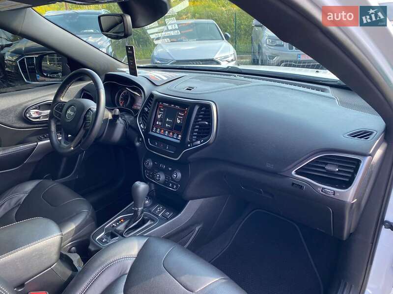 Внедорожник / Кроссовер Jeep Cherokee 2020 в Львове фото 10 Внедорожник / Кроссовер Jeep Cherokee 2020 в Львове