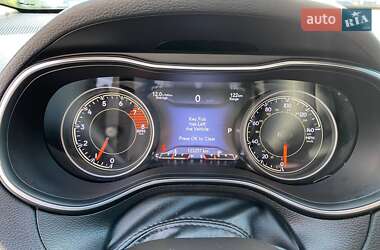 Внедорожник / Кроссовер Jeep Cherokee 2020 в 