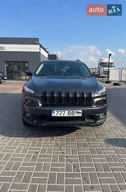 Внедорожник / Кроссовер Jeep Cherokee 2015 в Киеве