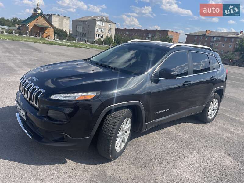 Позашляховик / Кросовер Jeep Cherokee 2015 в Тульчині