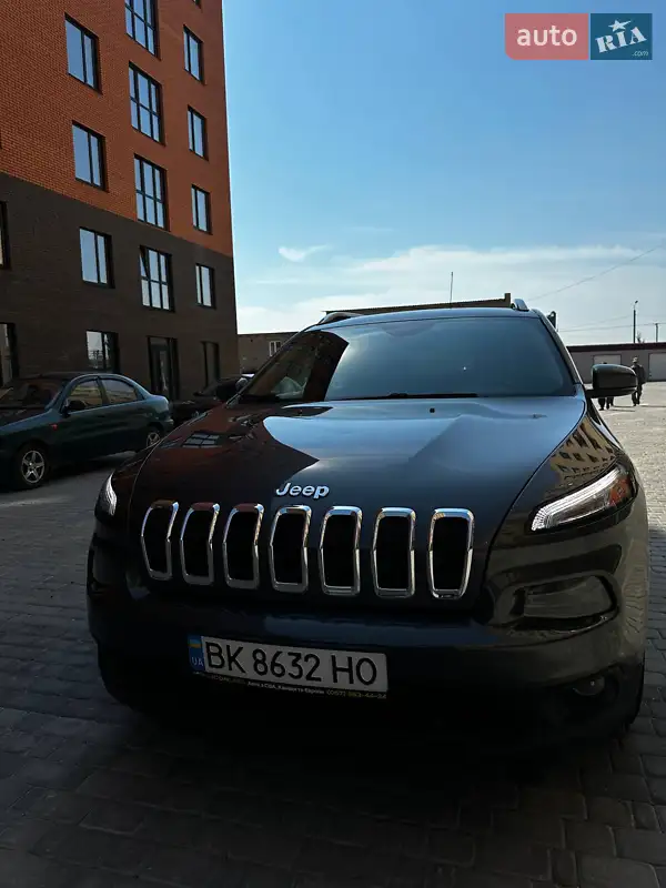 Jeep Cherokee 2016 VIN 1C4PJLCB7GW351358 фото оголошення 2 з 62