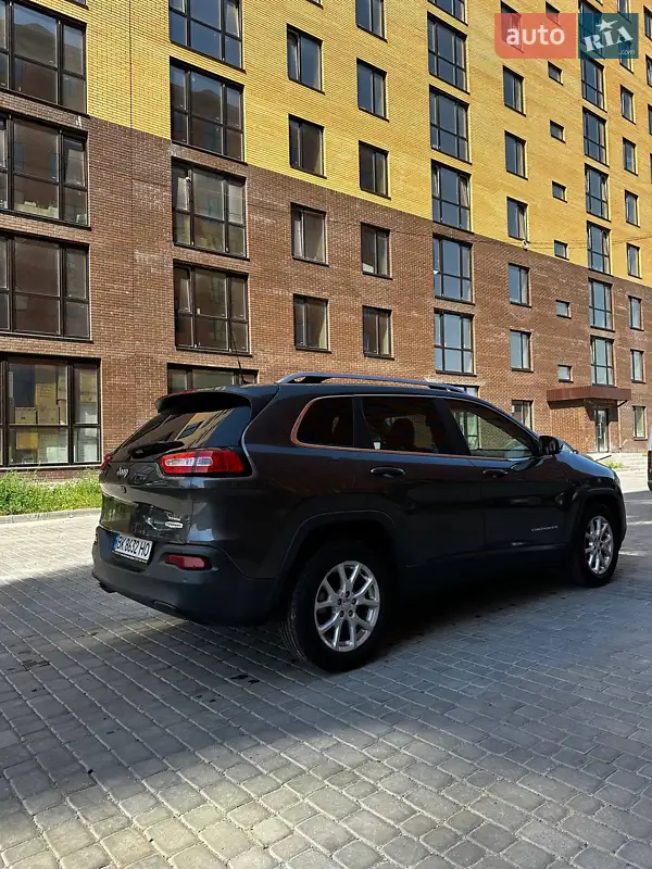 Jeep Cherokee 2016 VIN 1C4PJLCB7GW351358 фото оголошення 6 з 62