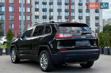 Внедорожник / Кроссовер Jeep Cherokee 2018 в 