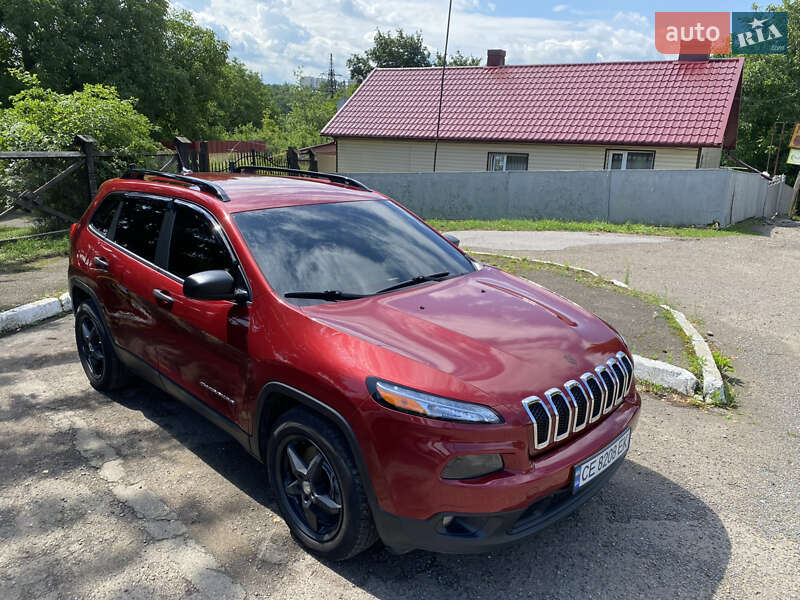 Внедорожник / Кроссовер Jeep Cherokee 2016 в Черновцах