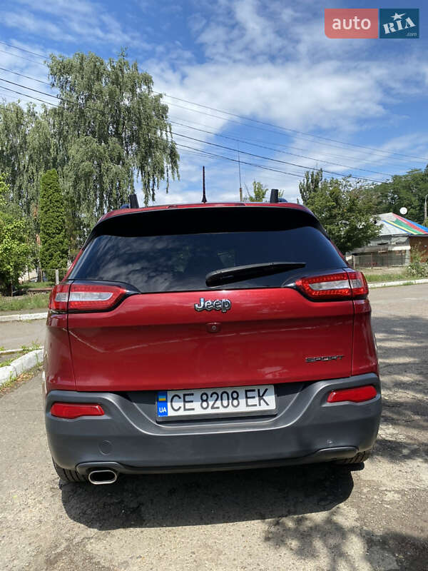 Внедорожник / Кроссовер Jeep Cherokee 2016 в Черновцах