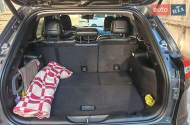 Внедорожник / Кроссовер Jeep Cherokee 2014 в 