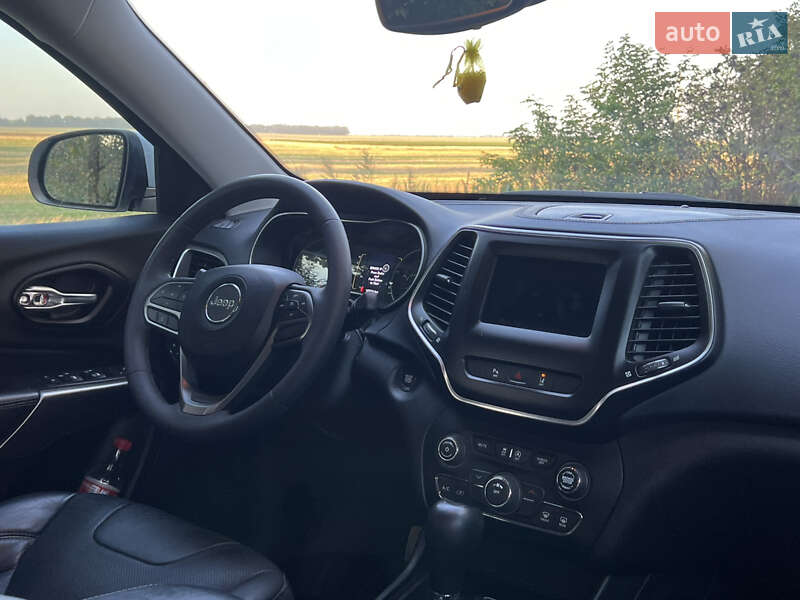 Внедорожник / Кроссовер Jeep Cherokee 2021 в Белой Церкви