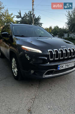 Позашляховик / Кросовер Jeep Cherokee 2015 в Рівному