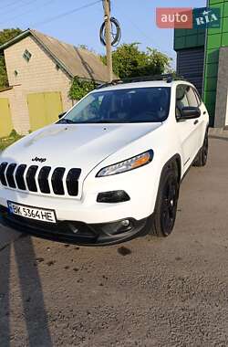 Внедорожник / Кроссовер Jeep Cherokee 2017 в Киеве