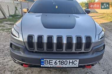 Внедорожник / Кроссовер Jeep Cherokee 2017 в 