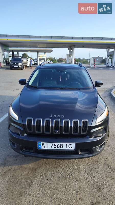 Позашляховик / Кросовер Jeep Cherokee 2016 в Сарнах