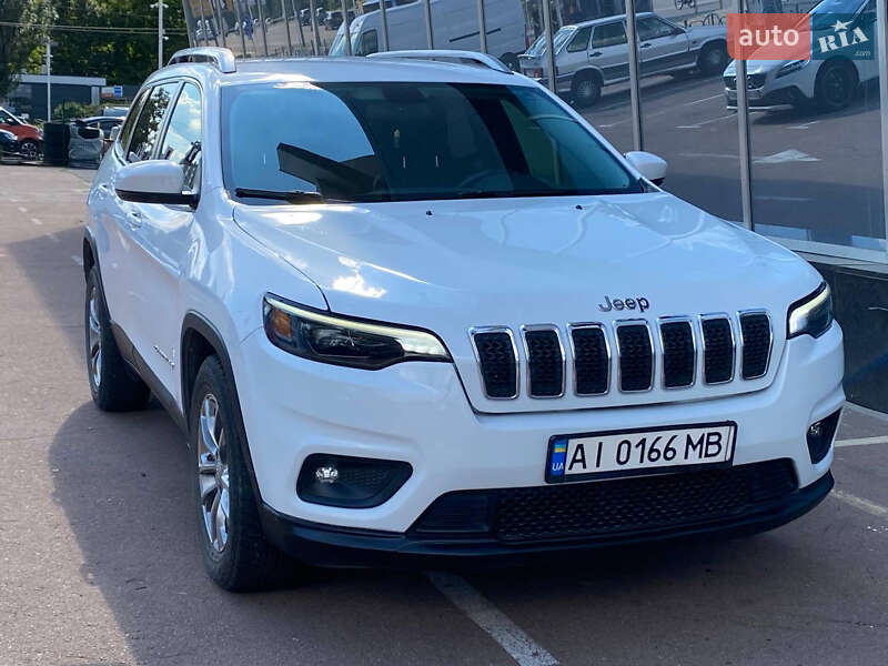 Внедорожник / Кроссовер Jeep Cherokee 2018 в 