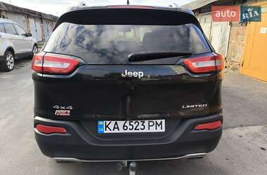 Внедорожник / Кроссовер Jeep Cherokee 2015 в 