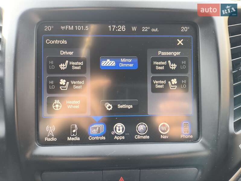 Внедорожник / Кроссовер Jeep Cherokee 2015 в Киеве