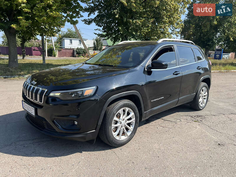 Внедорожник / Кроссовер Jeep Cherokee 2018 в Чернигове