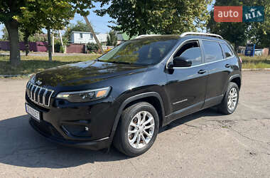 Внедорожник / Кроссовер Jeep Cherokee 2018 в 