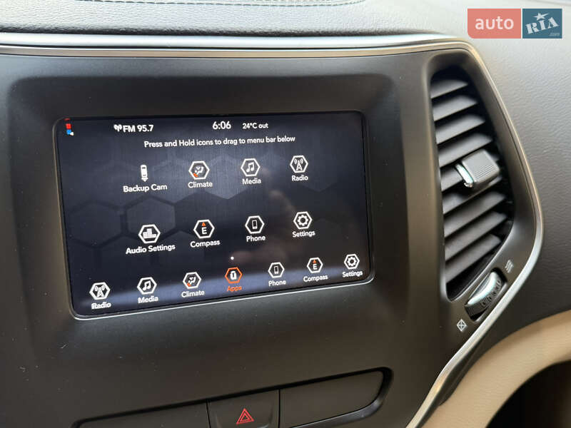 Внедорожник / Кроссовер Jeep Cherokee 2019 в Ровно