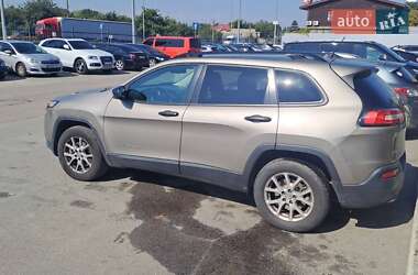 Внедорожник / Кроссовер Jeep Cherokee 2017 в Киеве