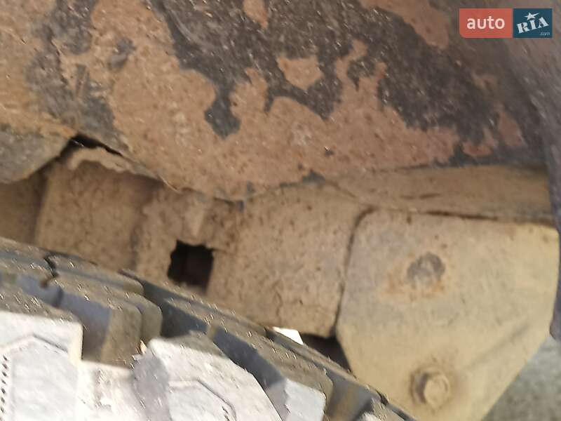 Внедорожник / Кроссовер Jeep Cherokee 1996 в Днепре