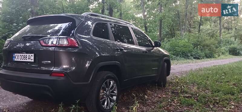 Внедорожник / Кроссовер Jeep Cherokee 2018 в Харькове