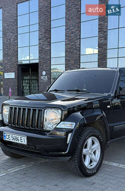 Внедорожник / Кроссовер Jeep Cherokee 2010 в 