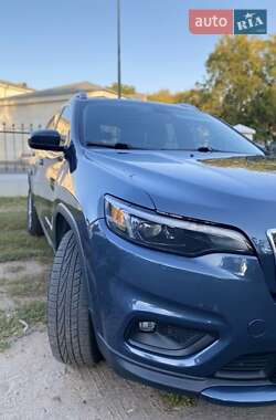 Внедорожник / Кроссовер Jeep Cherokee 2019 в Полтаве