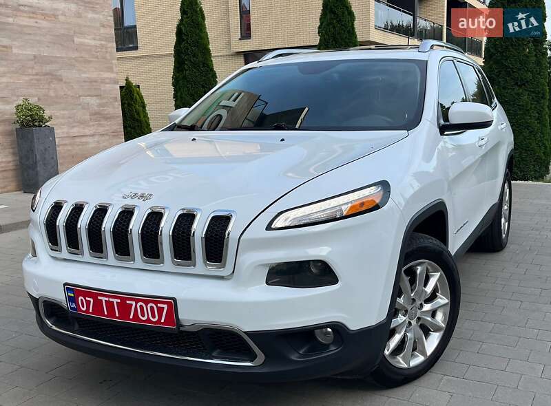 Внедорожник / Кроссовер Jeep Cherokee 2016 в Ужгороде