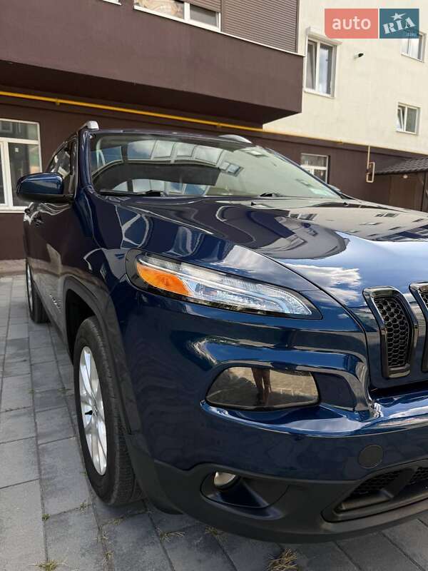 Внедорожник / Кроссовер Jeep Cherokee 2018 в Ахтырке