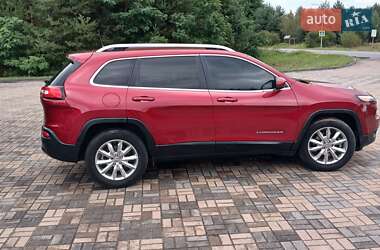 Внедорожник / Кроссовер Jeep Cherokee 2016 в 