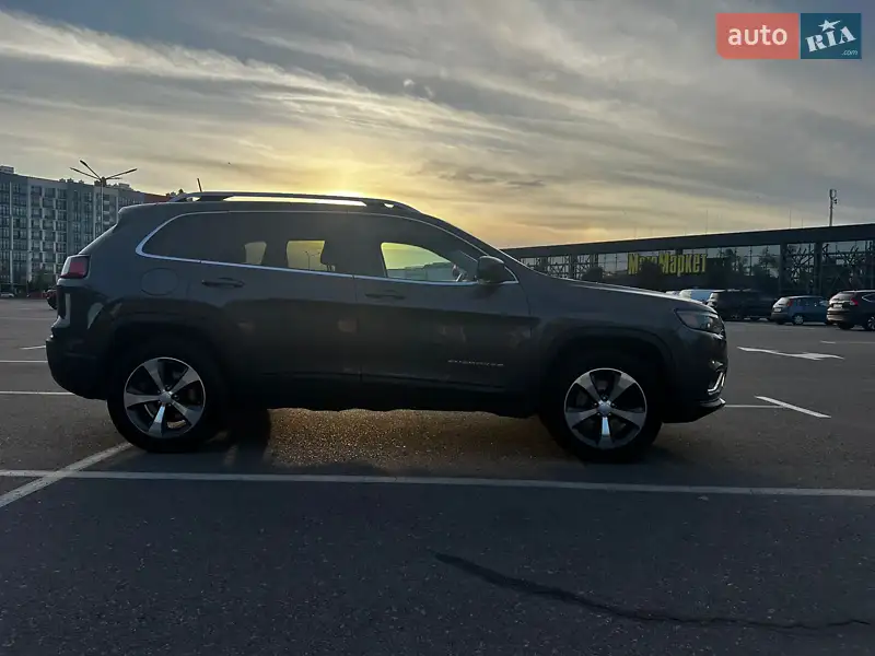 Jeep Cherokee 2018