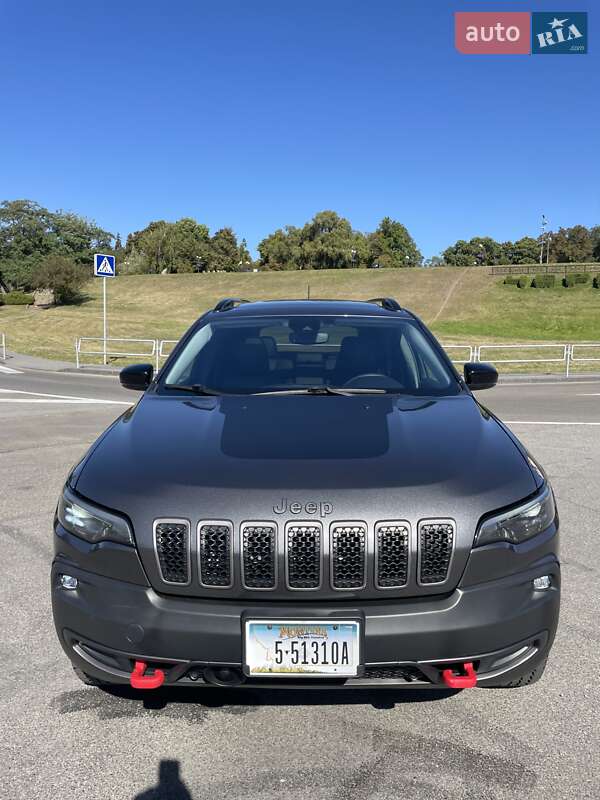 Внедорожник / Кроссовер Jeep Cherokee 2022 в Чернигове