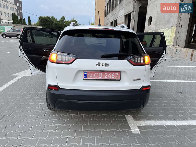 Внедорожник / Кроссовер Jeep Cherokee 2019 в Тернополе