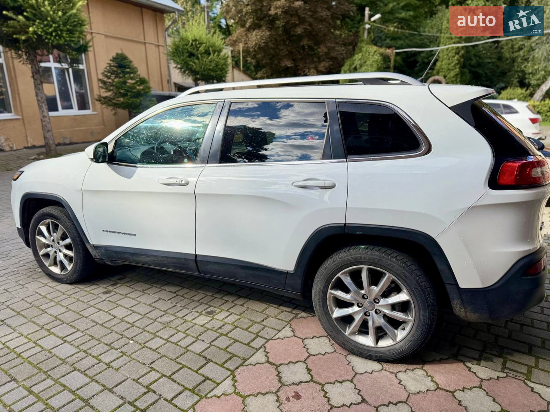 2013 Jeep Cherokee - мініатюра 6