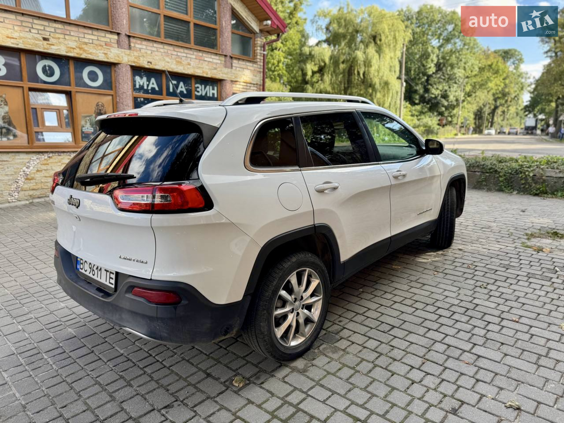 2013 Jeep Cherokee - мініатюра 9