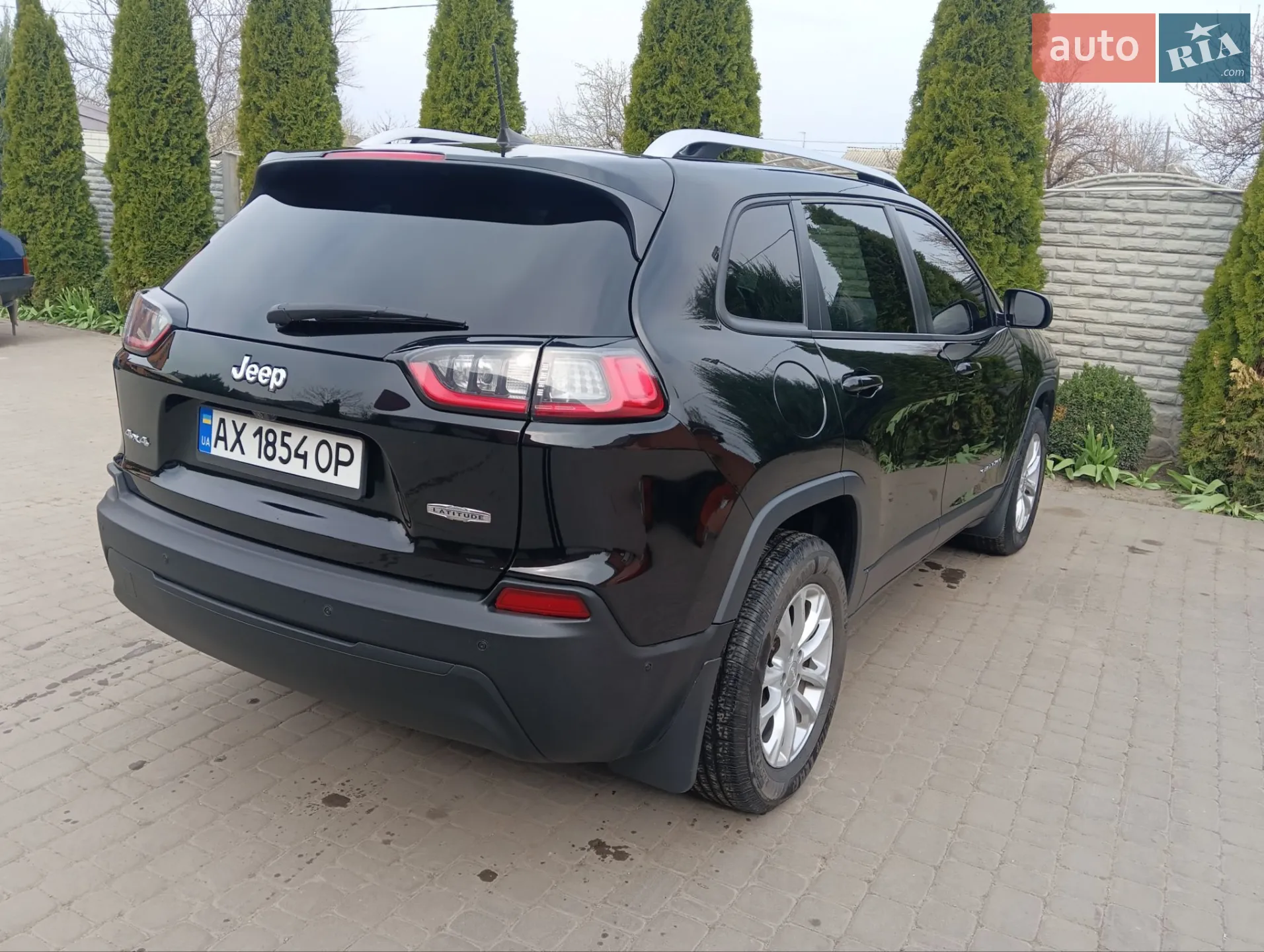 2020 Jeep Cherokee - мініатюра 5