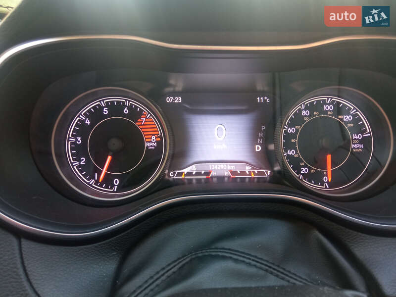 Позашляховик / Кросовер Jeep Cherokee 2018 в Кропивницькому фото 20 Позашляховик / Кросовер Jeep Cherokee 2018 в Кропивницькому