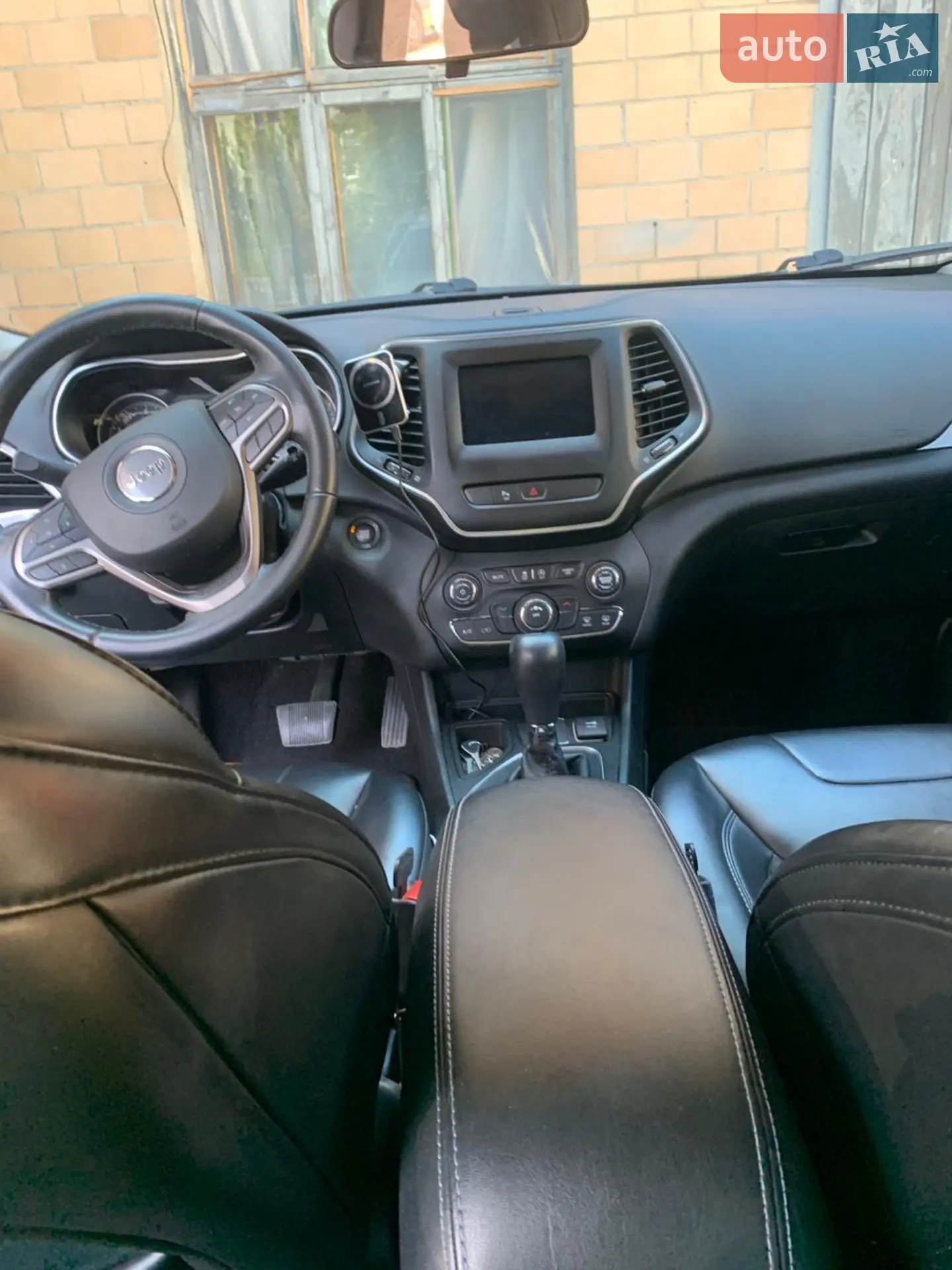 2018 Jeep Cherokee - мініатюра 8