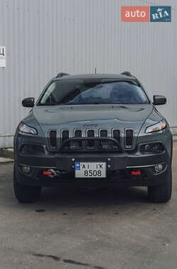 Внедорожник / Кроссовер Jeep Cherokee 2014 в Киеве
