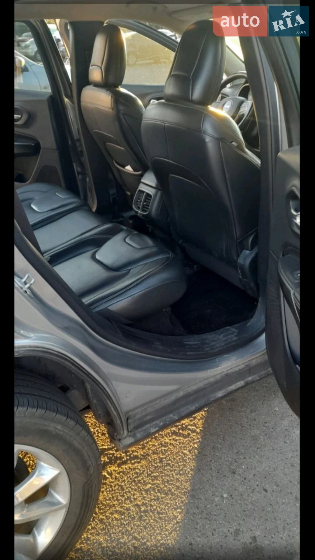 2015 Jeep Cherokee - мініатюра 5
