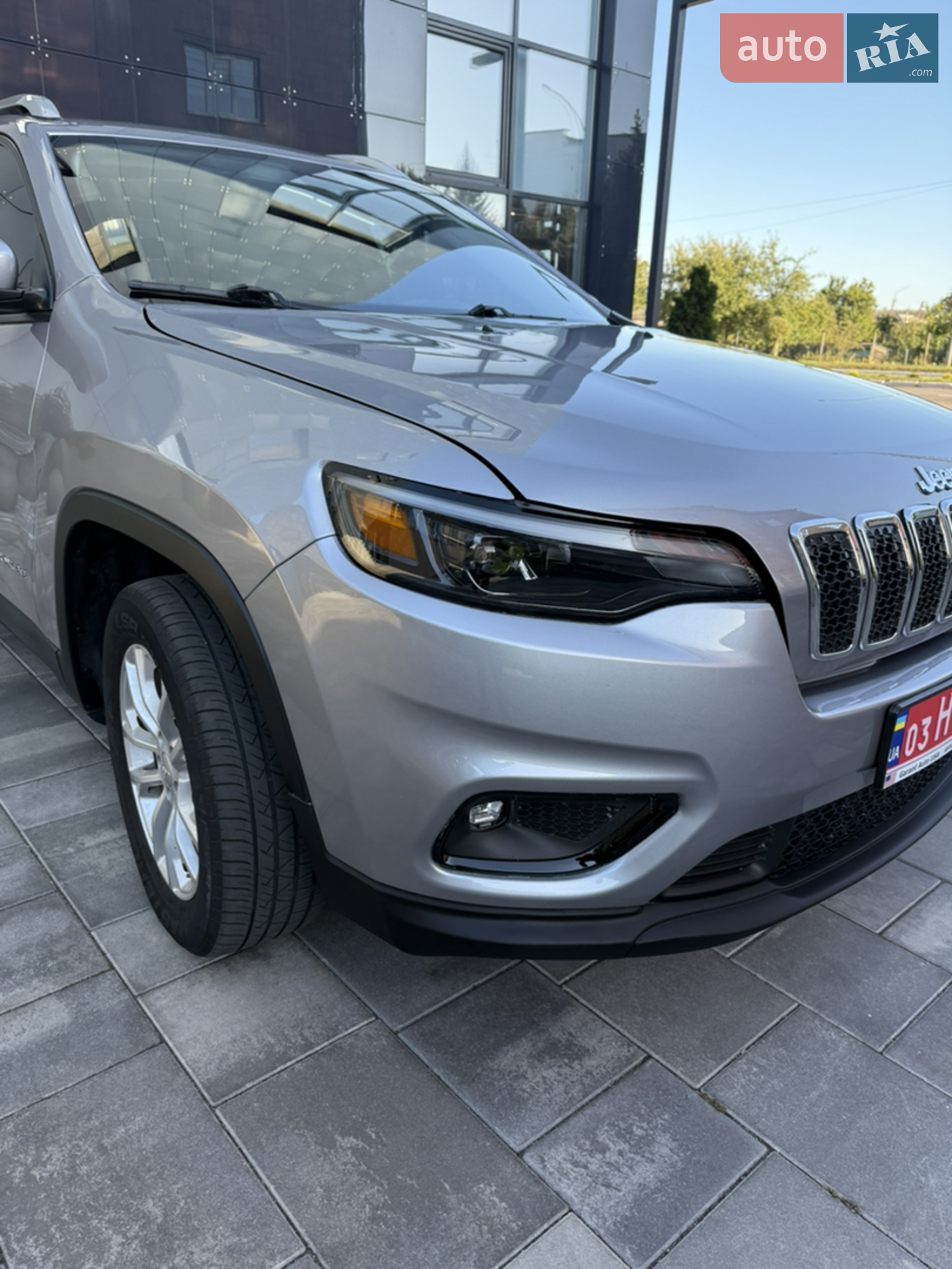 2020 Jeep Cherokee - мініатюра 10