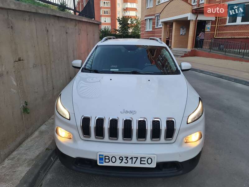 Позашляховик / Кросовер Jeep Cherokee 2016 в Тернополі